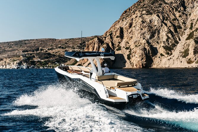 ❖ Milos: Small Group Yacht Tour—Kleftiko Sarakiniko Poliegos - Key points at a glance