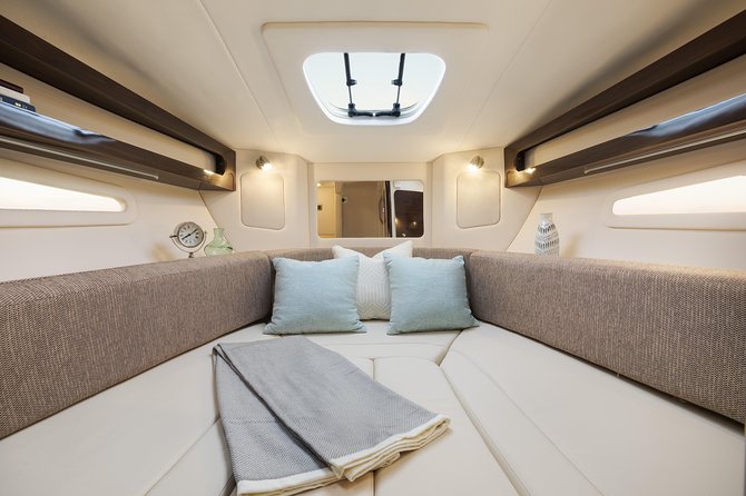 Motor Yacht (2020)Luxury Private Cruise Around Santorini - Nea Kameni and the hot springs