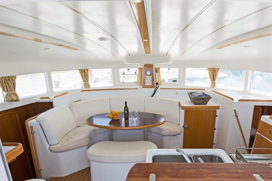 Mykonos: Catamaran Cruise With Meal and Drinks - Who will enjoy this cruise most