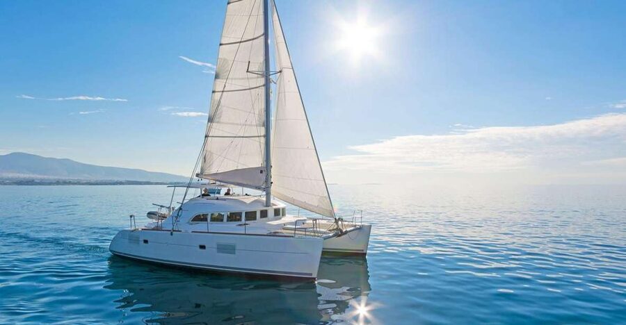 Mykonos: Catamaran Cruise With Meal and Drinks - What the catamaran day feels like