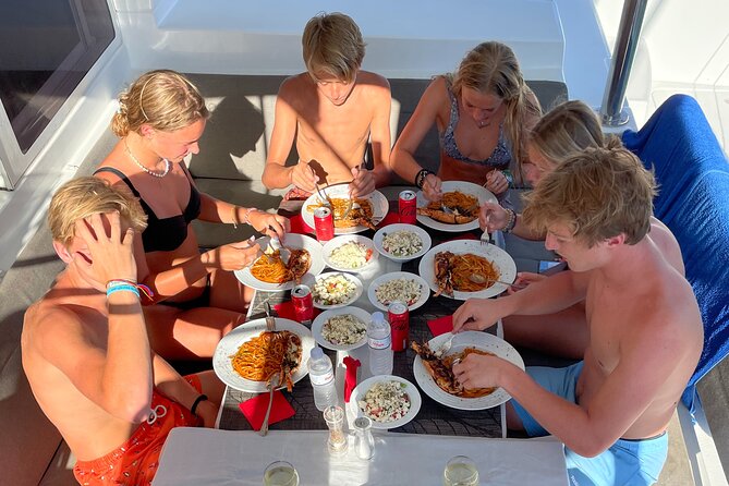 mykonos eleftheriou yachting Private tour mykonos delos renia - What the crew adds to the day
