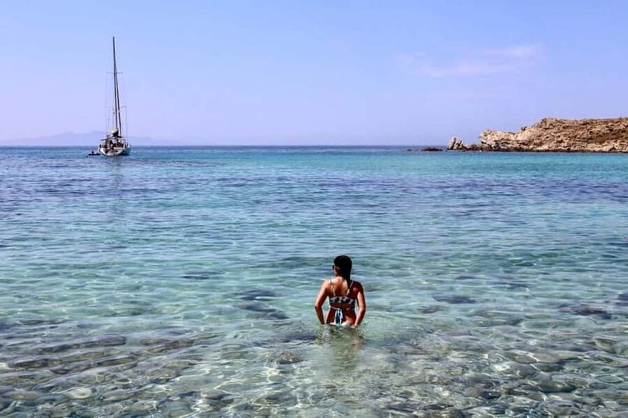 Mykonos: Sunset Sail Cruise to Rhenia, Beach Hopping, Dinner - Sailing past five famous Mykonos beaches