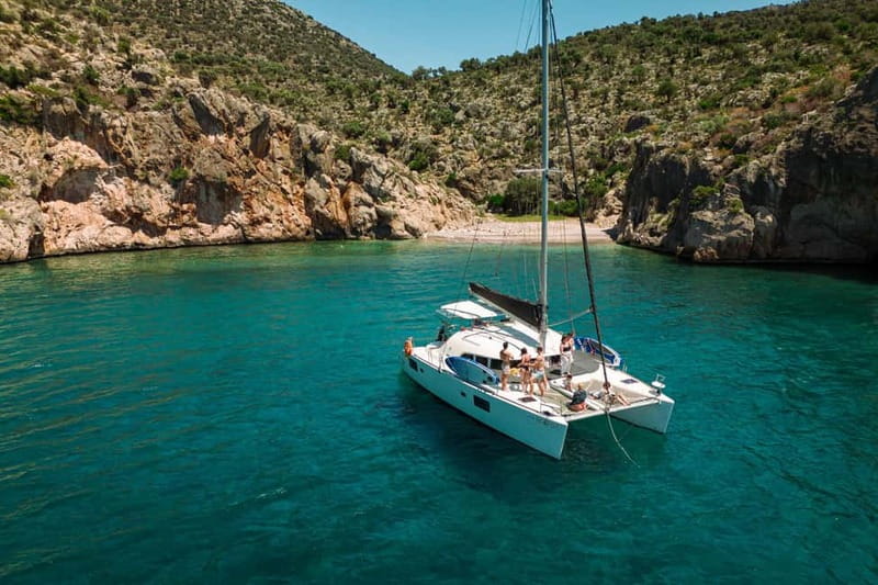 Nafplio: Catamaran Cruise with Meal and Drinks - The first stop at Daskaleio cave