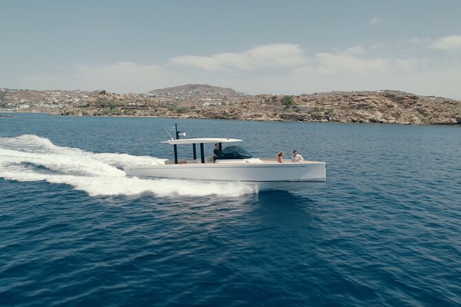 Private 5-Hour Cruise on Ultra Luxury Brand-New Yacht in Mykonos (Nevma) - Paradise and Super Paradise: Photos first, swimming second
