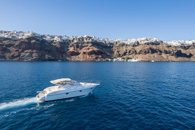 Private all included yacht Tour in Santorini - Santorini looks better from the water