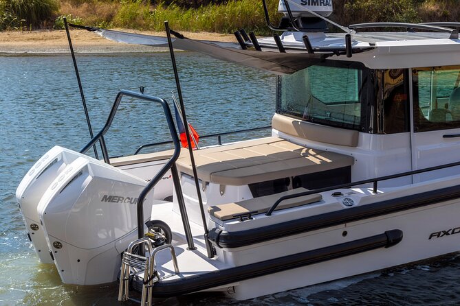 Private Axopar 37 MotorYacht Cruise in Santorini w/ Snack & Drink - Is the $1,690.69 price good value?