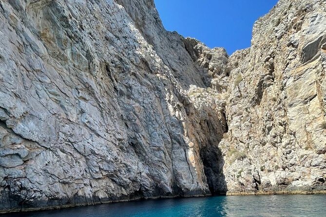 Private Caldera Cruise with Motor Yacht in Santorini - Koloumbos Beach and the underwater volcano