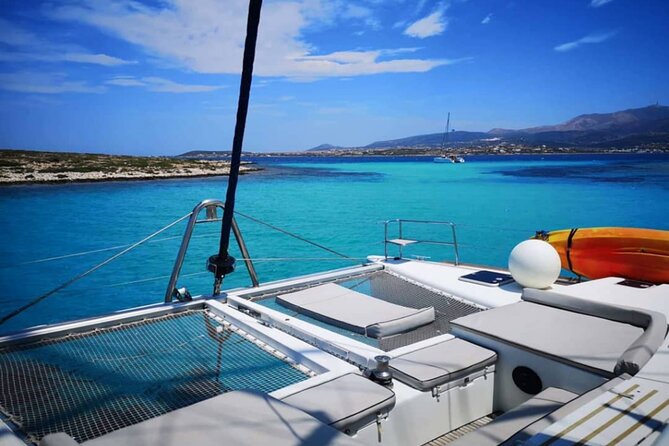 Private Full Day Catamaran Cruise from Paros with Lunch - What the private format is worth