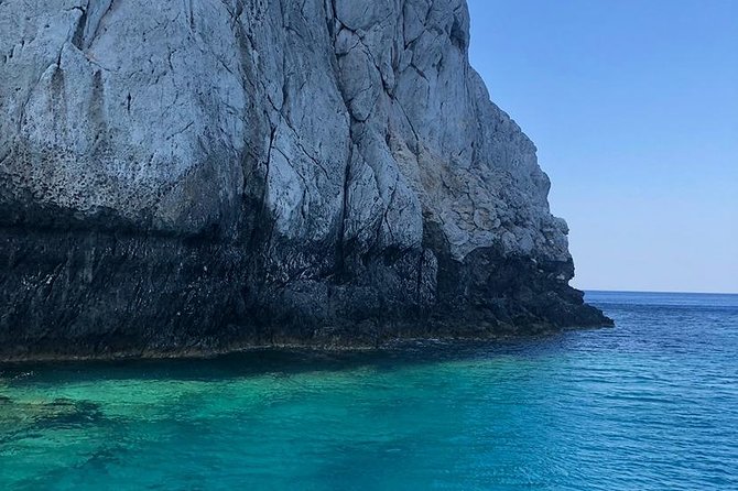 Private Sailing Cruise to Anthony Quinn Bay, Ladiko & Afandou Bay! - Sun, shade, and comfort on the boat