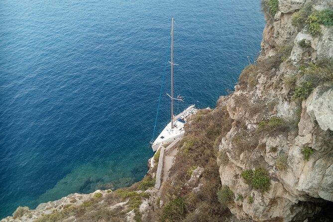 private sailing cruises - Leaving Pylos through Navarino Bay