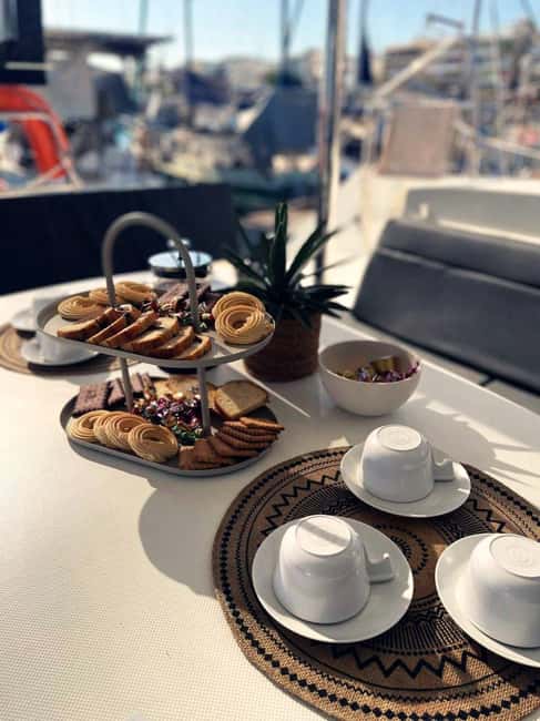 Rethymno Premium Catamaran Cruise: Healthy Lunch & Open Bar - Boarding at Rethymno Marina