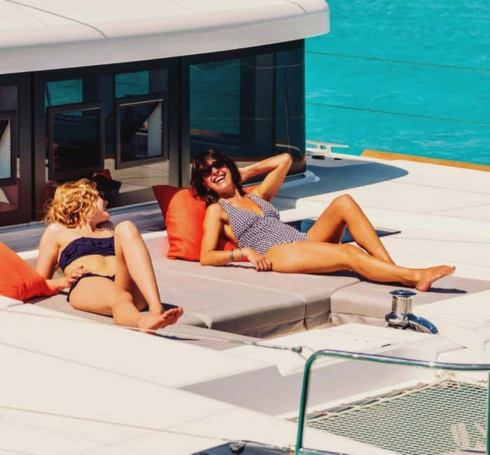 Rethymno Premium Catamaran Cruise: Healthy Lunch & Open Bar - The 105-minute sail along Crete’s north coast