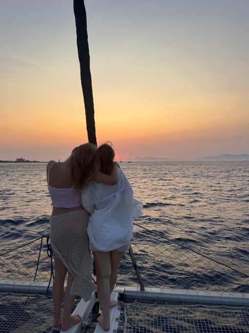 Rhodes: Sunset Catamaran Cruise with Snack, Fruits & Drinks - A three-hour Rhodes cruise with a useful rhythm