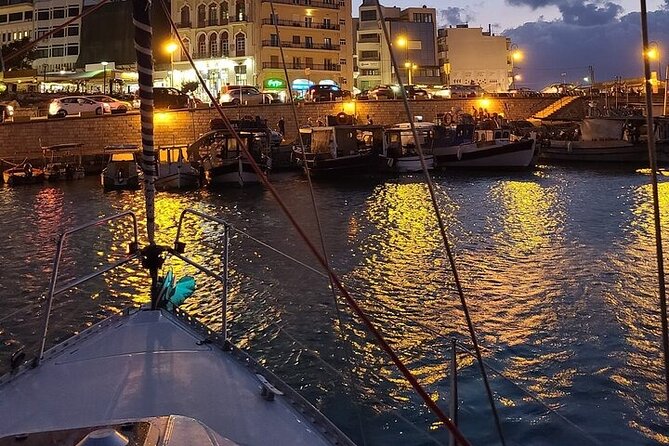 Romantic Luxury Sunset sailing - Timing, meeting point, and pickup