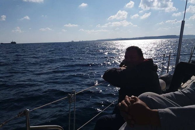 Romantic Sunset Sail Cruise - Weather and cancellation details to know