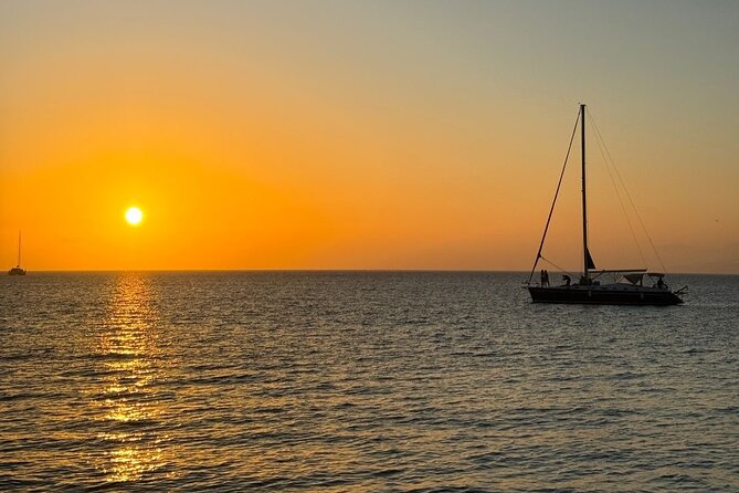 Sail Taste Connect a Semi Private Sailing with Seafood and Wine - Seafood, wine, and the meal on board