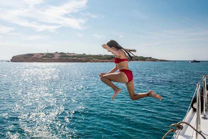 Sail the Athenian Coastline on a Catamaran with Meal & Wine - Leaving Alimos for the Athens Riviera