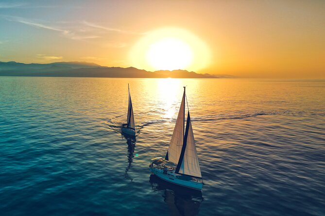 Sailing Cruise to Dia Island with Meal and Water Activities - Sailing north from Heraklion to Dia Island