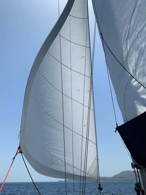 Sailing tour around Lindos with food and drinks - Food, drinks, and life on the yacht
