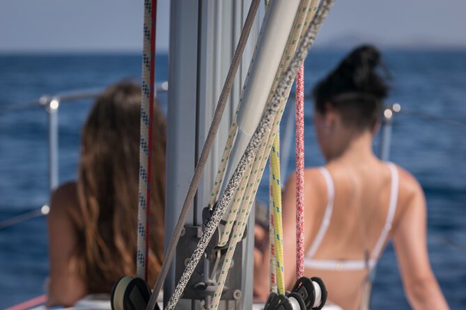 Sailing Trip to Dia Island - All Inclusive - Dia Island is the reason to go