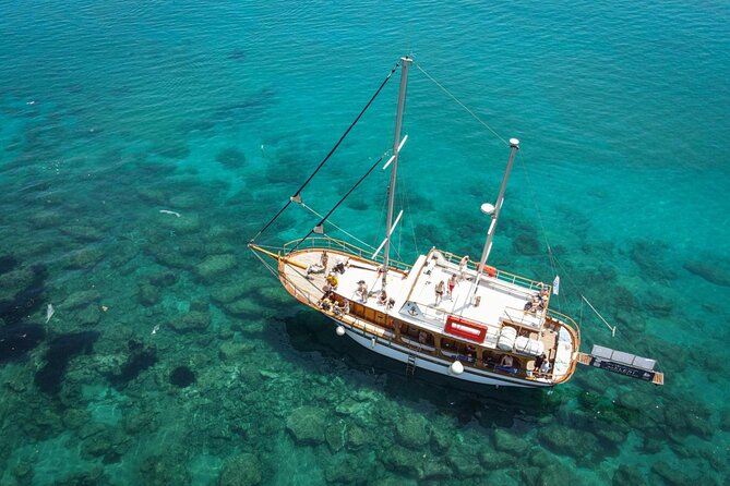 Sailing Trips with Cretan Sailing - Setting out from Hersonissos at 11:30