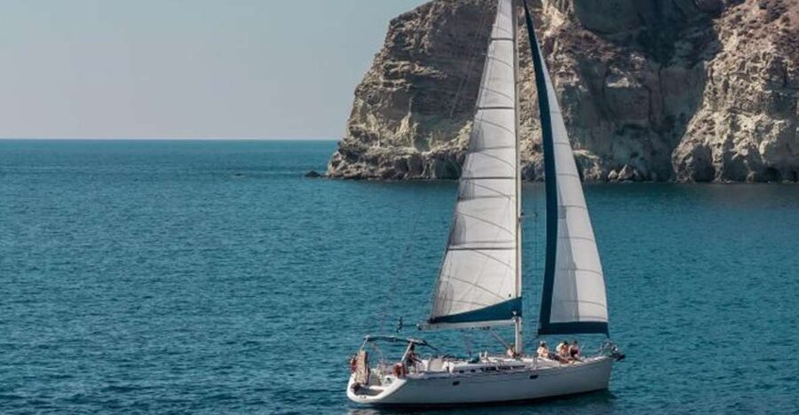 Santorini Caldera: Morning Sailing Cruise with Meal - Swimming at Mesa Pigadia