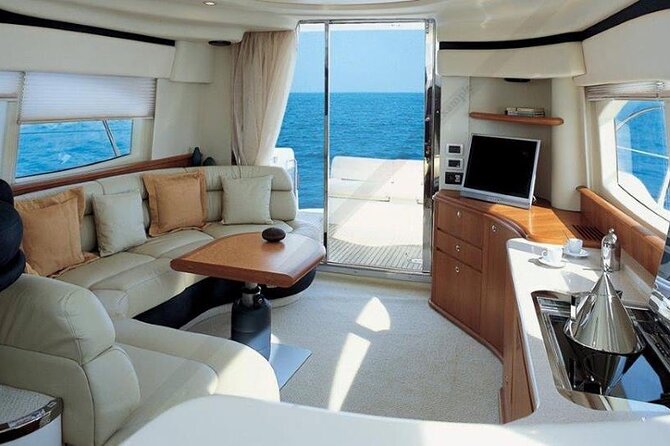 Santorini Caldera: Private Flybridge Yacht Experience - What $786.64 per person really buys