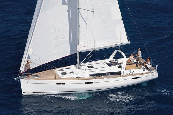 Santorini Caldera Private Sailing Boat Cruise - Starting at Vlychada with hotel pickup