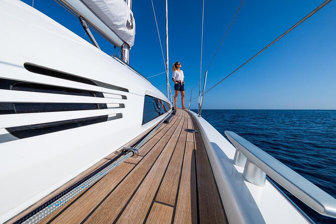 Santorini: Caldera Private Sailing Boat Cruise with Beneteau Oceanis 46.1 - Nea Kameni and the warm sulphurous water