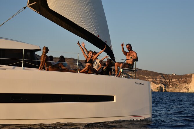 Santorini Catamaran Cruise with Fresh Meal and Open Bar - Key points to know before booking