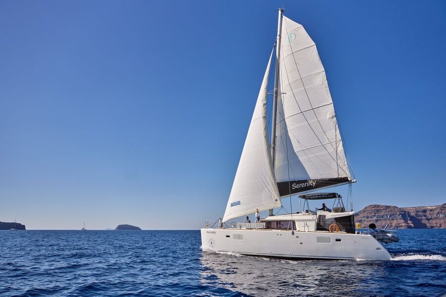 Santorini: Day Luxury Catamaran Cruise with Meal & Drinks - Key things to know before you book