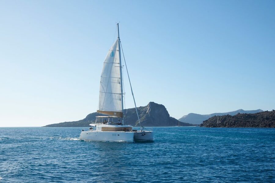 Santorini: Platinum Catamaran Cruise w/ BBQ Meal & Open Bar - The caldera, Akrotiri, and the hot springs