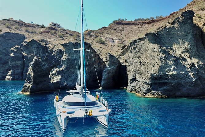 Santorini: Premium Small-Group Catamaran Cruise with Food/Drinks - Why this Santorini cruise is worth considering