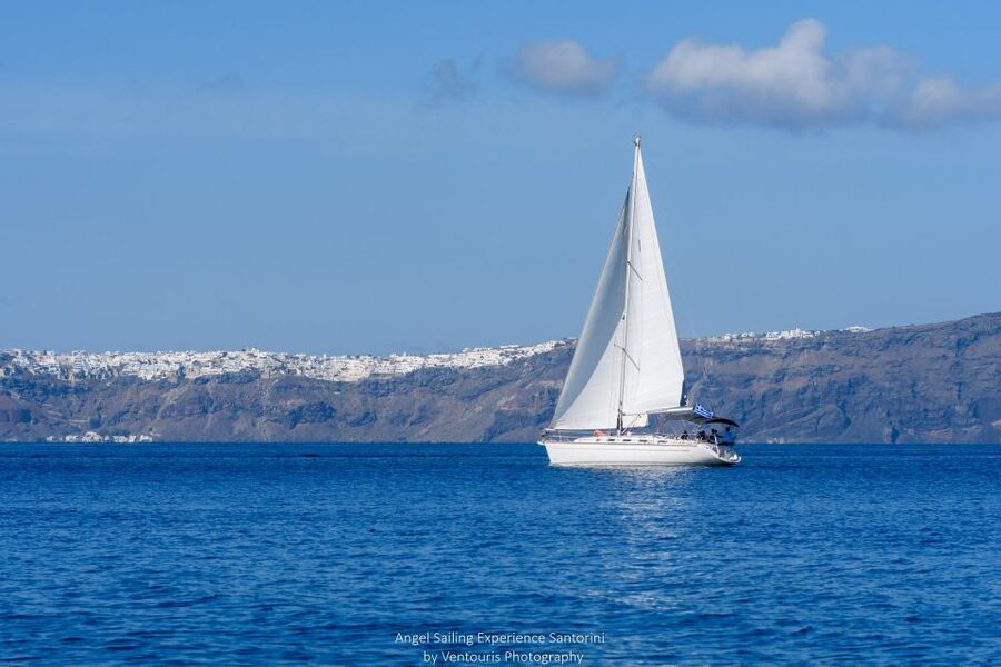 Santorini: Private 5-Hour Sunset Sailing Tour with Dinner - Key points to know before you book