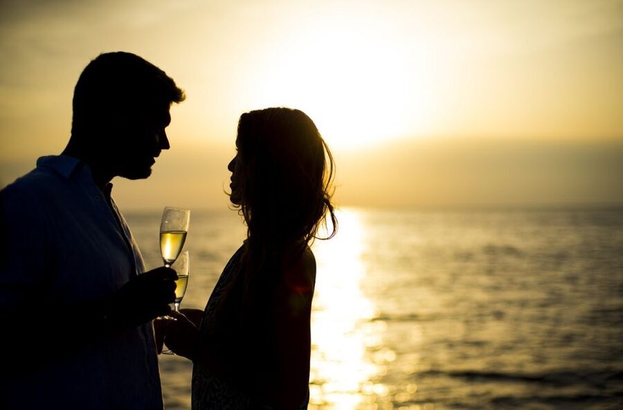 Santorini: Private Catamaran Cruise with BBQ Meal and Drinks - The level of service you can expect