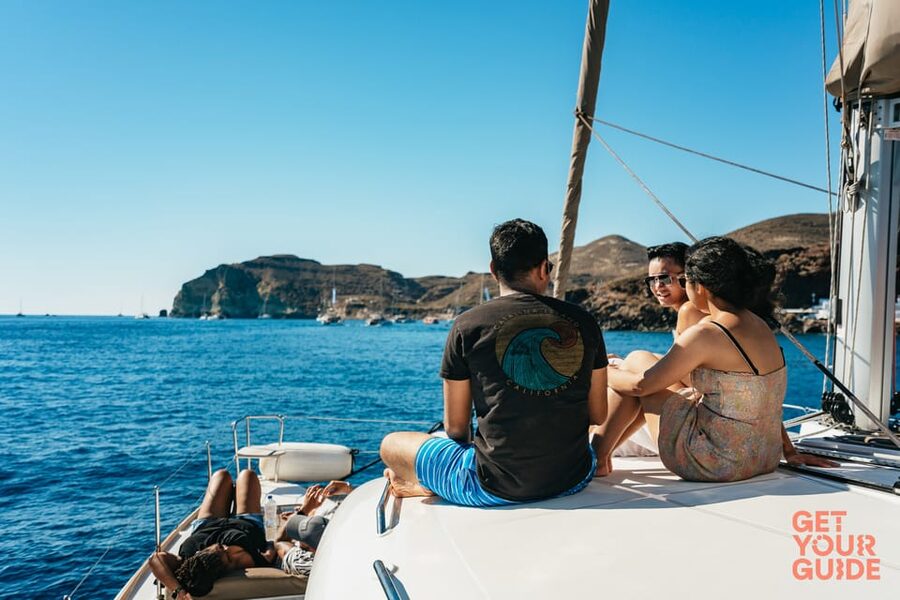 Santorini: Private Catamaran Tour with BBQ Meal and Drinks - Swimming at Palea Kameni and the Sulfur Springs