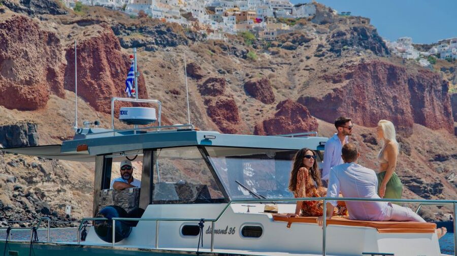 Santorini: Private Diamond 36 Motor Yacht Caldera Cruise - Choosing between a day cruise and sunset