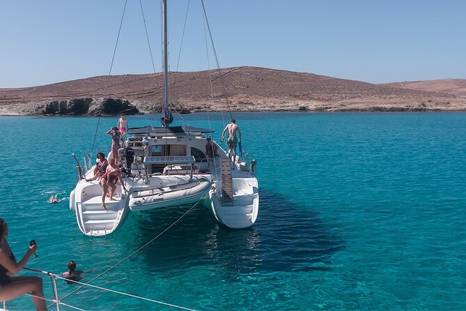 Semi Private Cruise with luxury Catamaran in Delos and Rhenia islands - Why this five-hour Mykonos cruise works