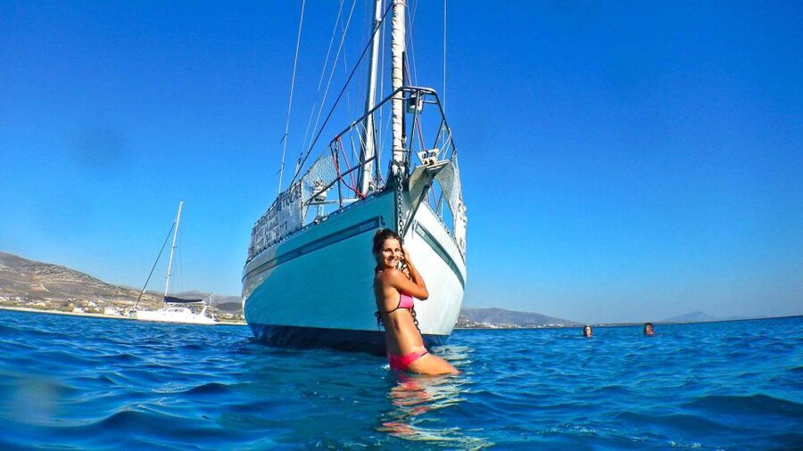 Semi-Private :Full-Day Sailing Tour Swim, Snacks & Drinks - Learning to sail instead of just riding