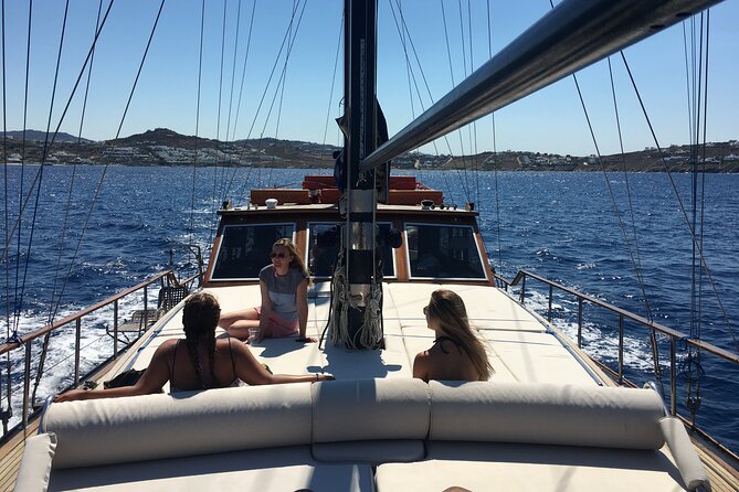 Shared Mykonos Sail Cruise to Delos and Rhenia Islands - Why Delos and Rhenia make a smart Mykonos day