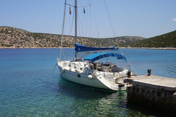 Single day Sail boat cruise with swimming, snorkeling, drinks and lunch - Who will enjoy this Rhodes sailing day