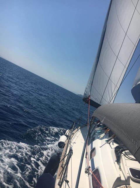 Skiathos: day sailing trip with swim stops and lunch - What this Skiathos sailing day is really like