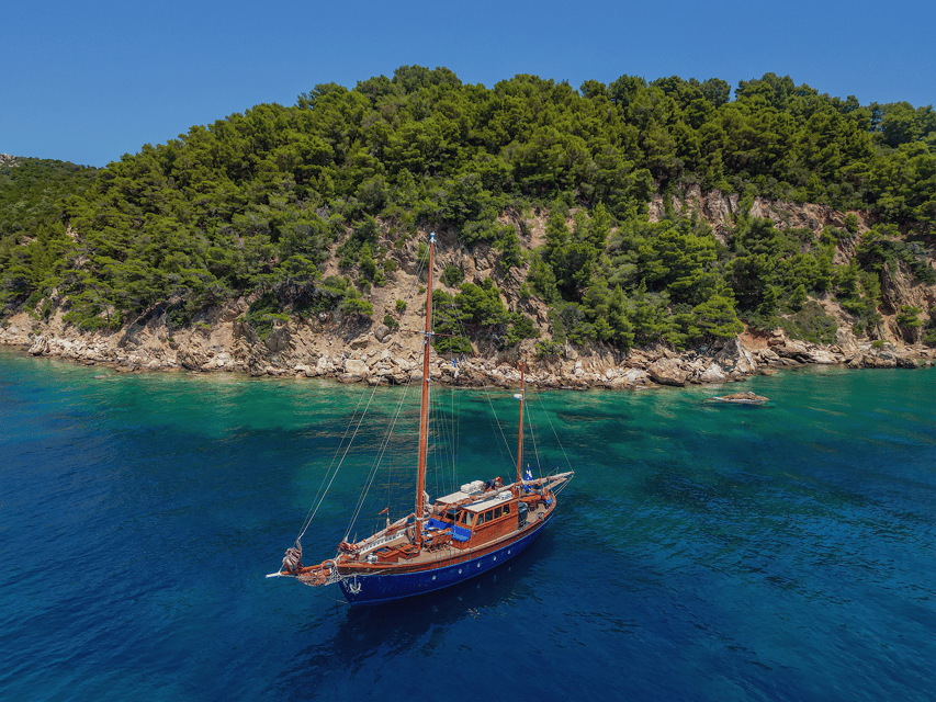 Skiathos: Wooden Sailboat Full- or Half-Day Trip with Meal - Lunch, snacks, wine, and the onboard rhythm