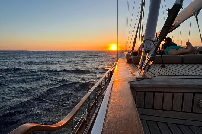 Sunset Sail Cruise to Rhenia, Mykonos Beach Safari, Dinner&Drinks - Sailing past Mykonos’ famous south-coast beaches