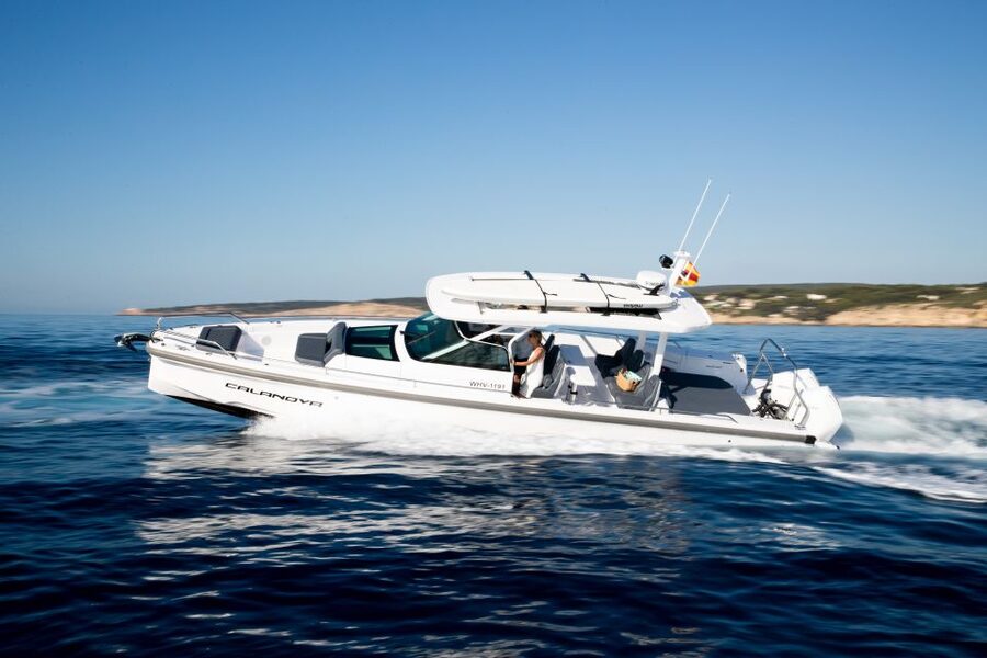 The Fastest All Inclusive Private Motor Yacht in Santorini - Red Beach, White Beach, and Mesa Pigadia