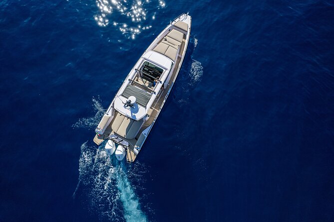 The Fastest Private Motor Yacht in Santorini - All Inclusive Tour - Thirasia and the seaside meal