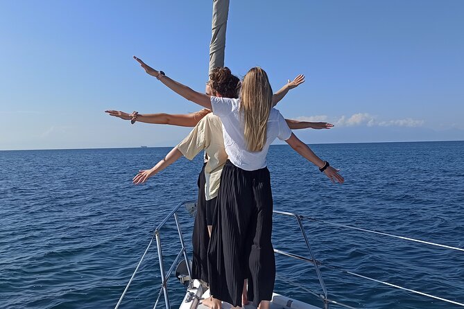 Thessaloniki: Half-Day Sailing Cruise to Shipwreck Bay - Lunch prepared by Captain Makis