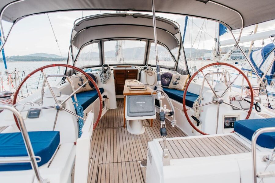 Volos: Pagasetic Gulf Full-Day Sailboat Experience - Leaving Volos for the Pagasetic Gulf